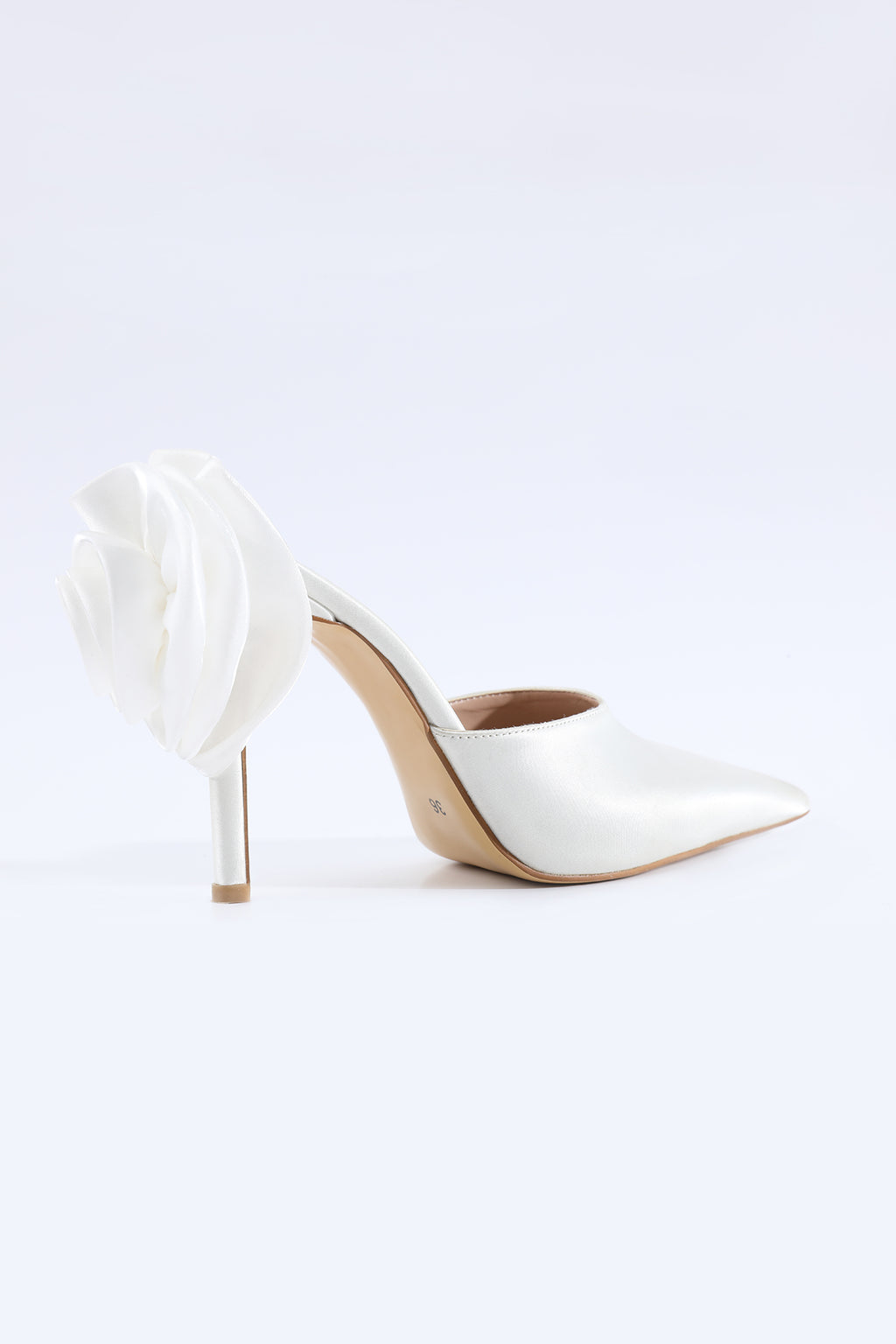 Lilia Sedef Mules 110