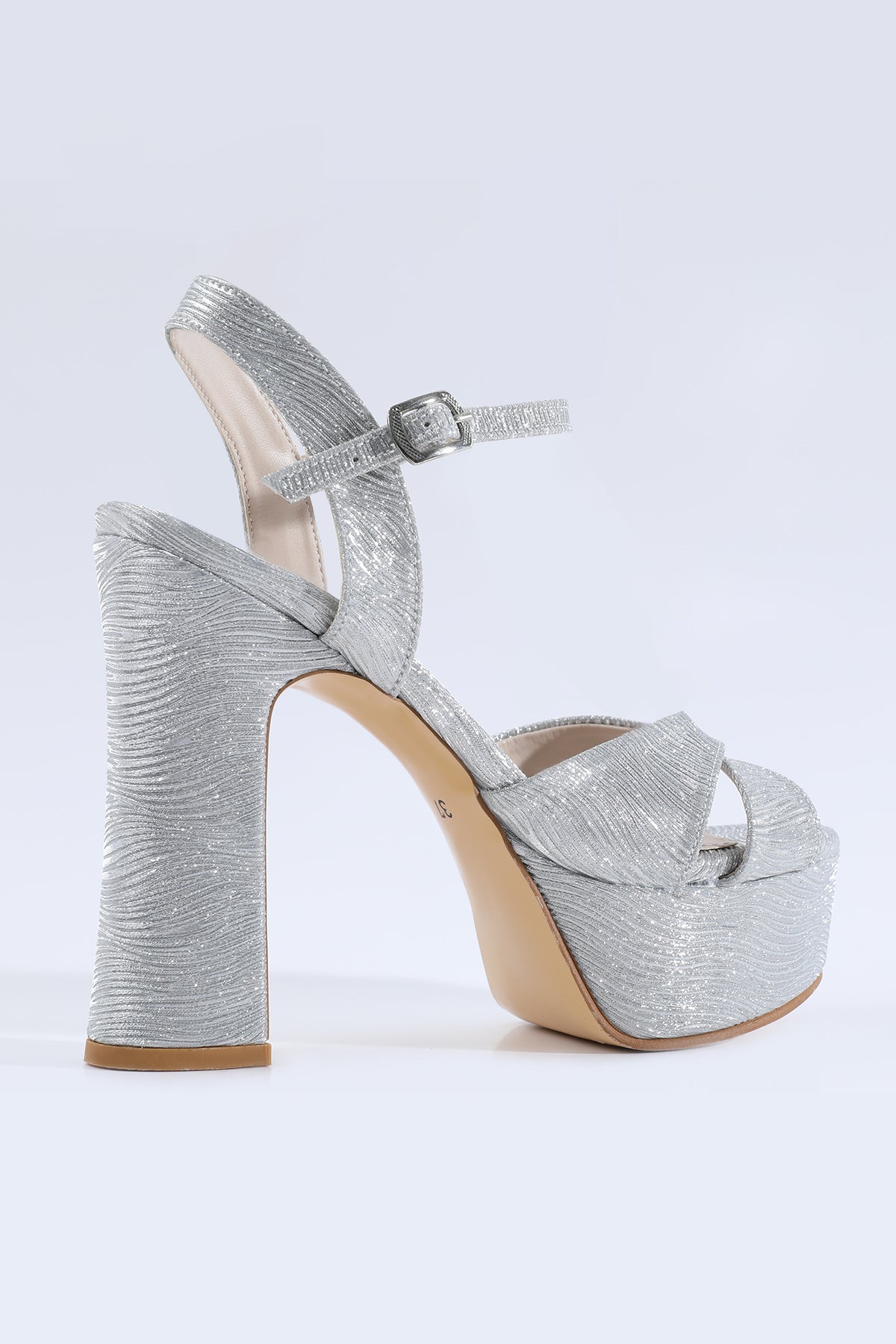 Melis Gümüş Plateau 120