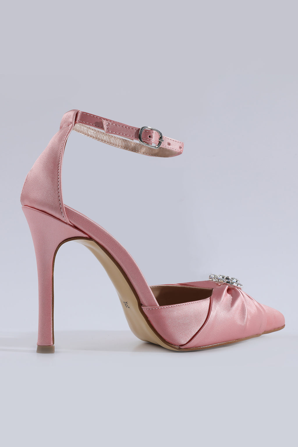 Amora Pudra Pumps 100