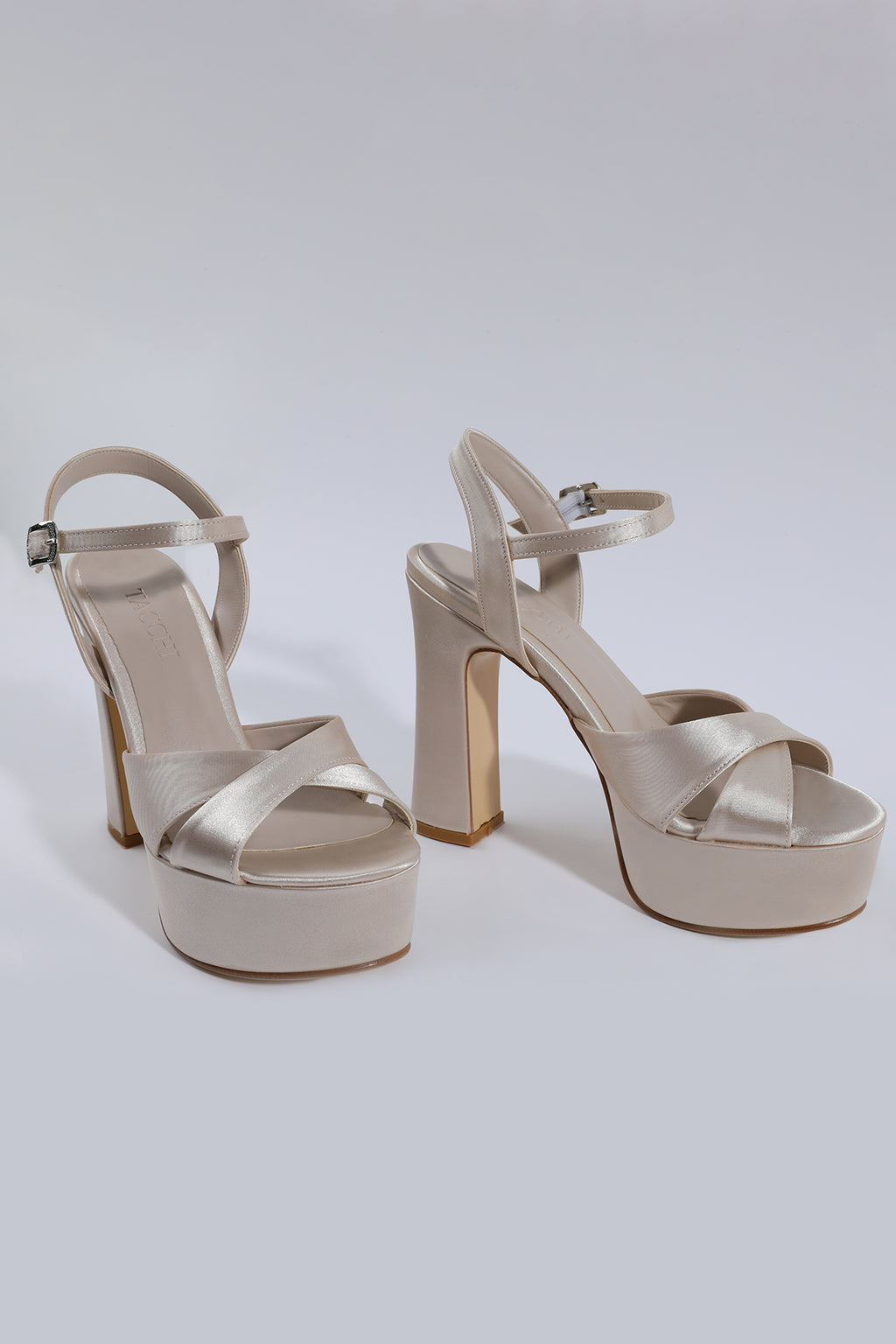 Bella Nude Plateau 130