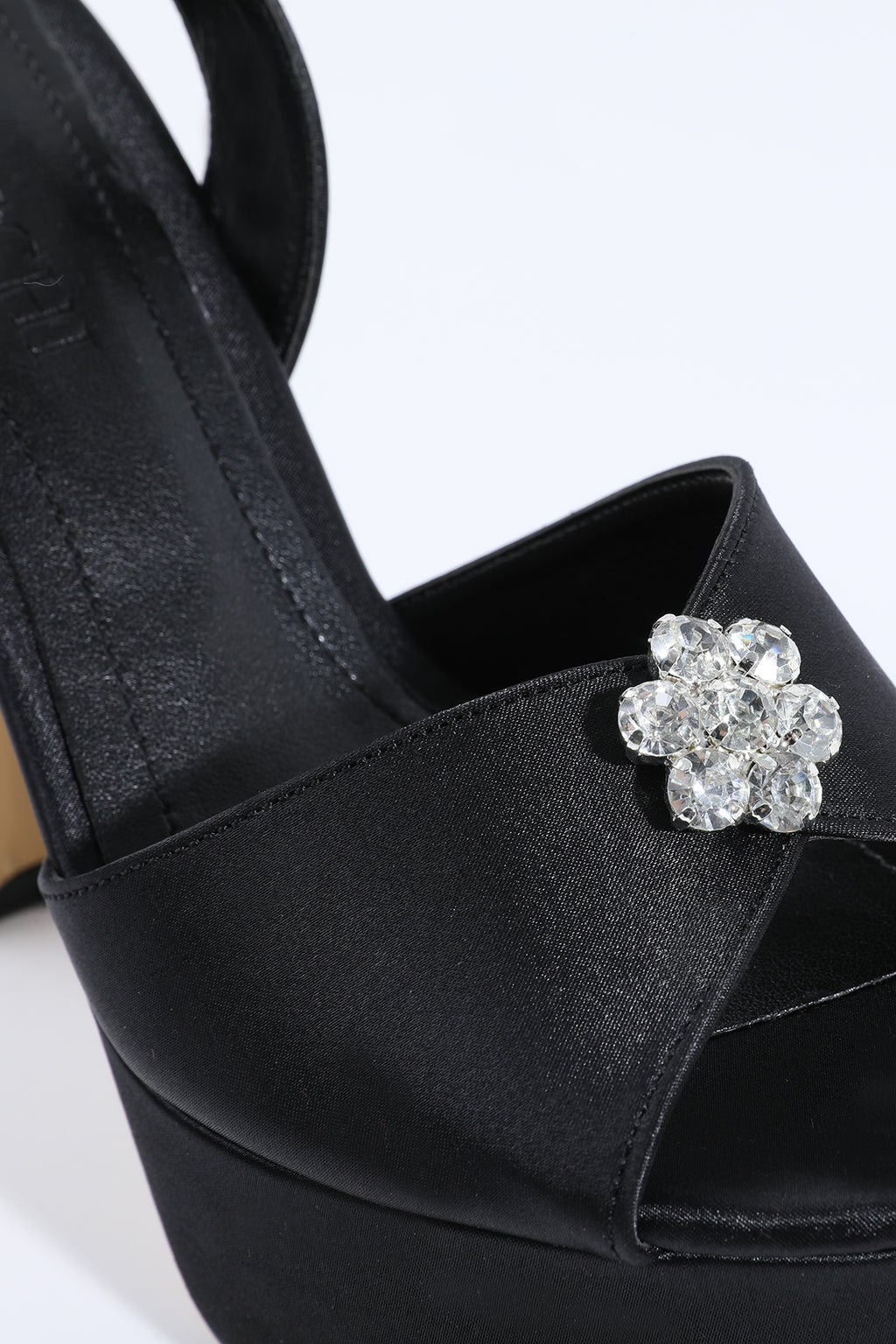 Perla Siyah Plateau 120