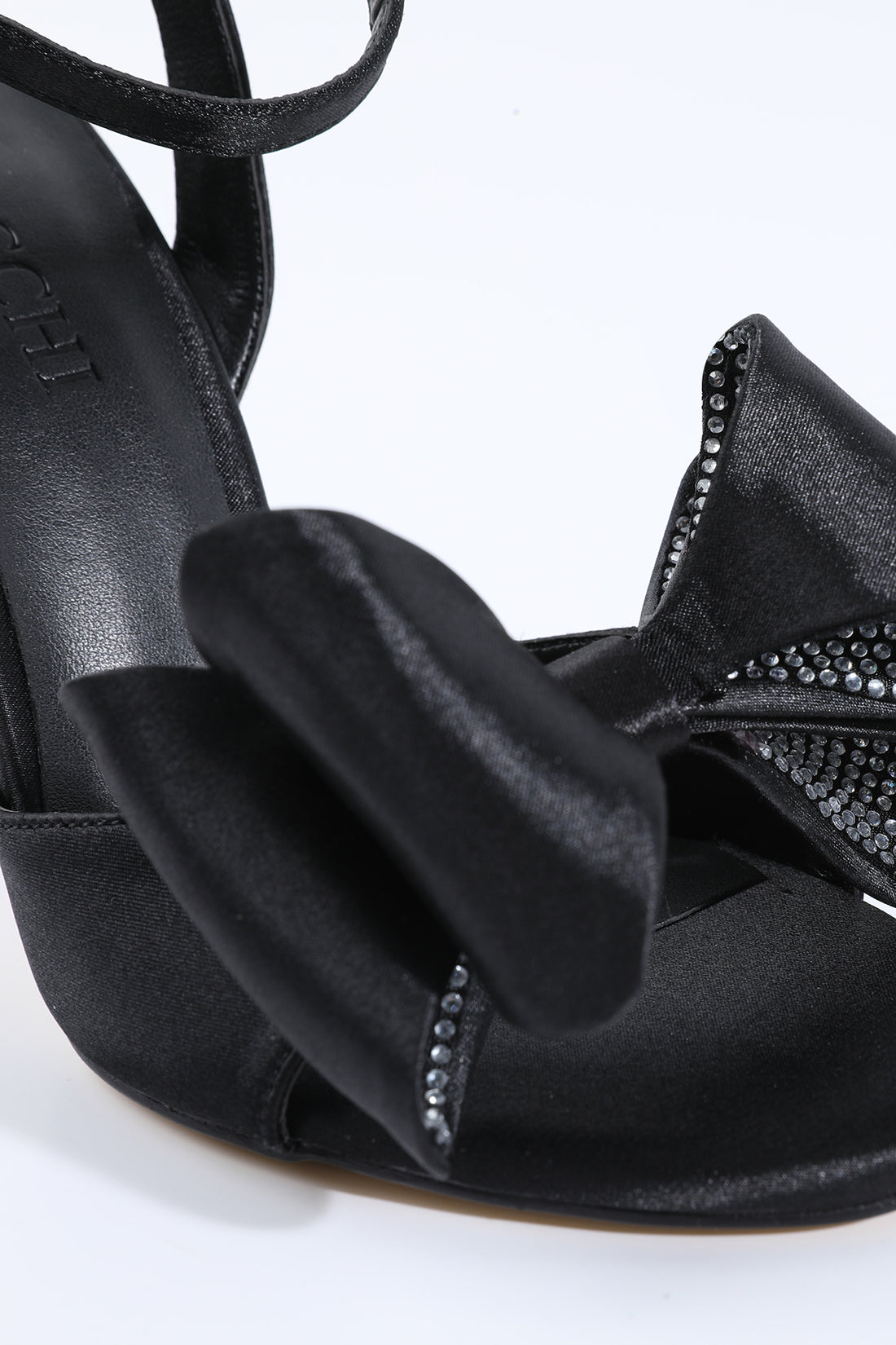 Elysia Crystal Bow Black Sandals 105