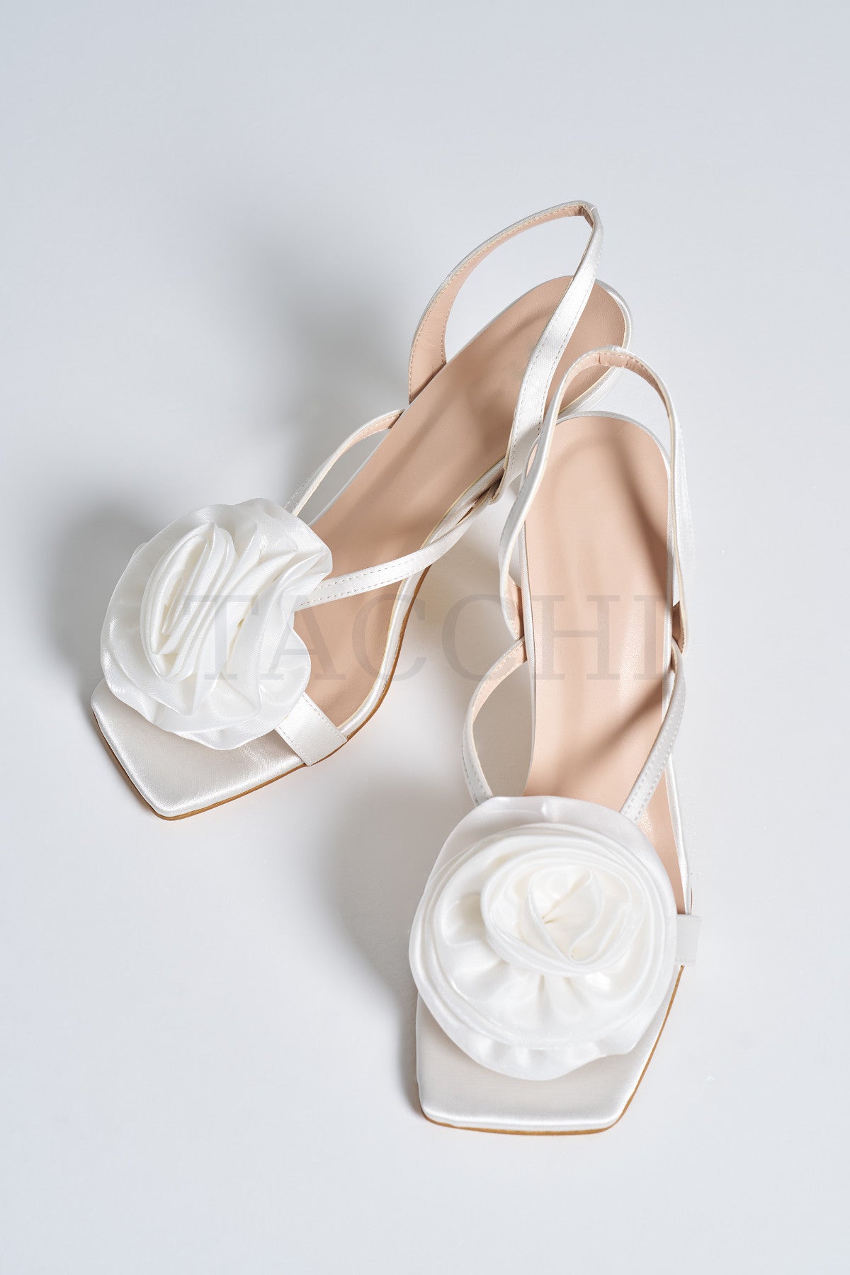 Luna Pearl Sandals 90