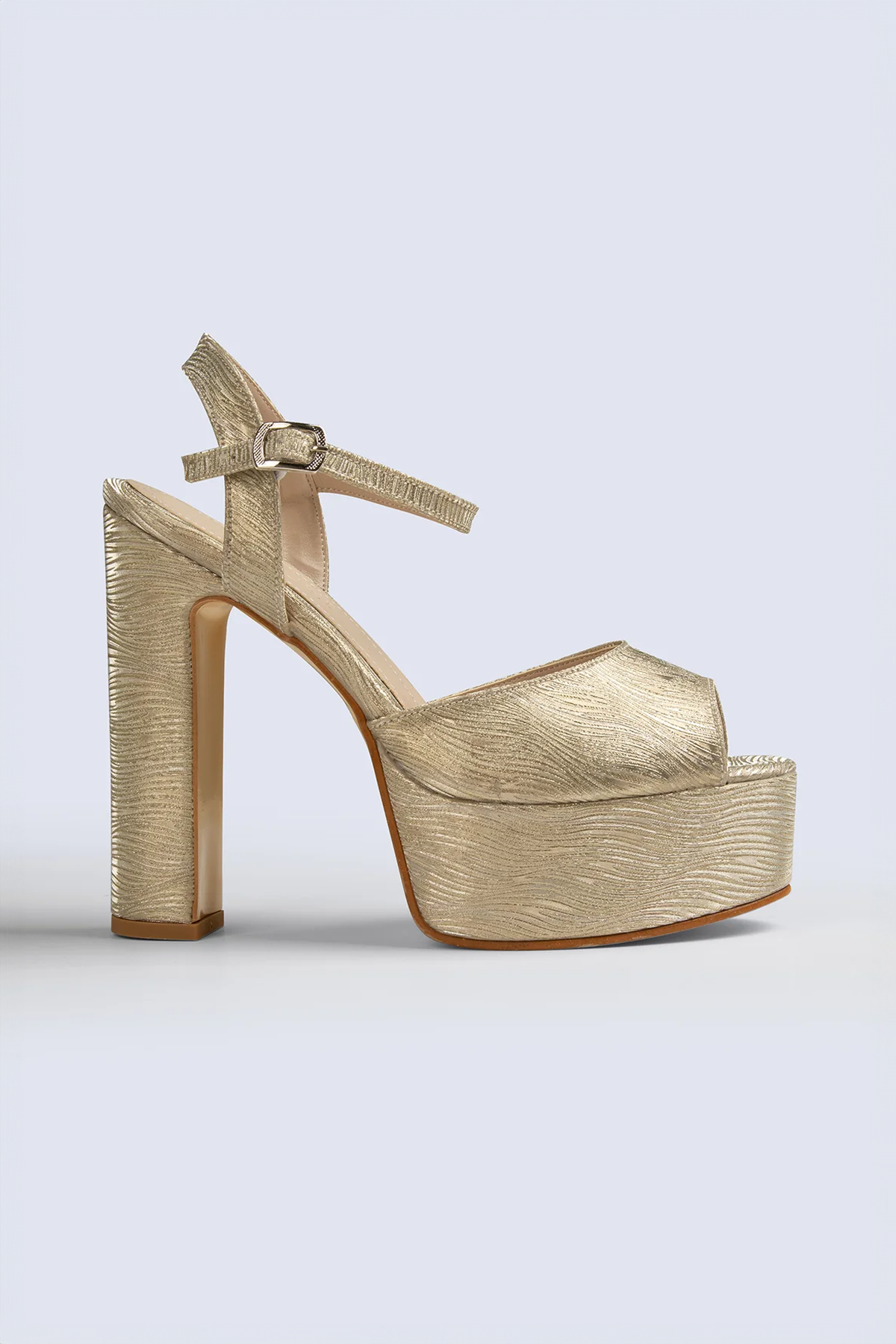 Arista Altın Plateau 135