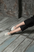 Vespera Pearl Flats