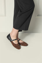 Savina Black Flats
