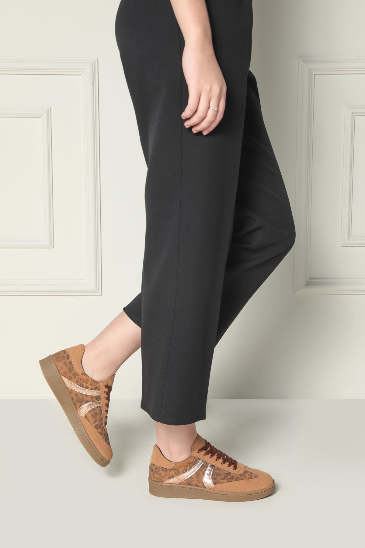 Leontina Leopard Flats