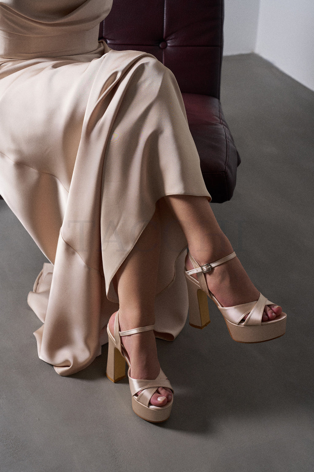 Bella Nude Plateau 130