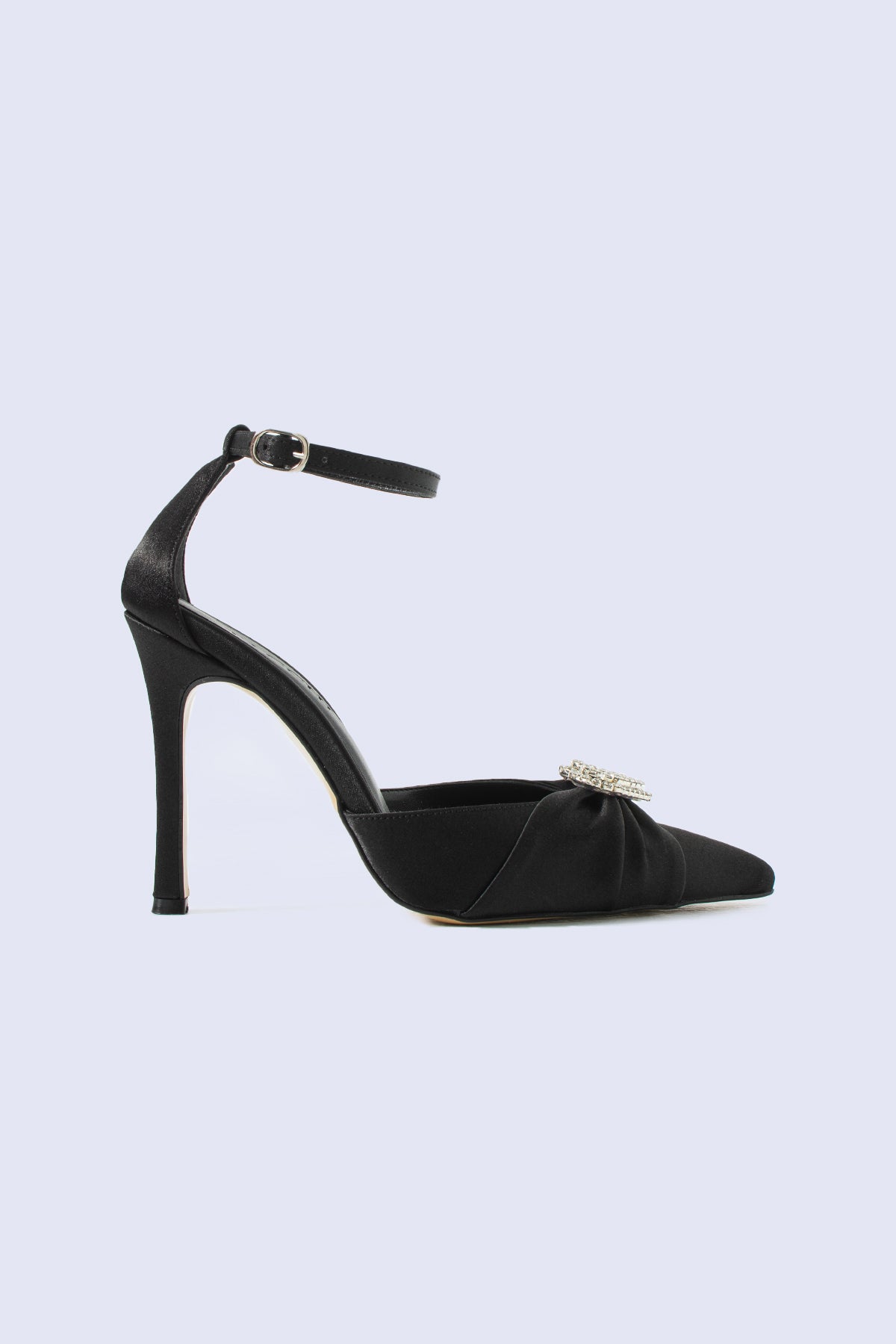 Amora Siyah Pumps 100