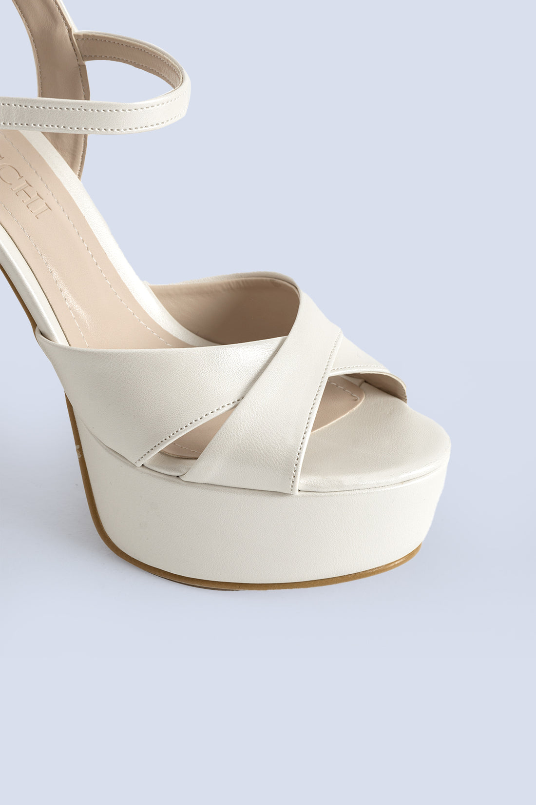 Bella Pearl Faux Leather Sandal Plateau 130