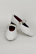 Vespera Pearl Flats