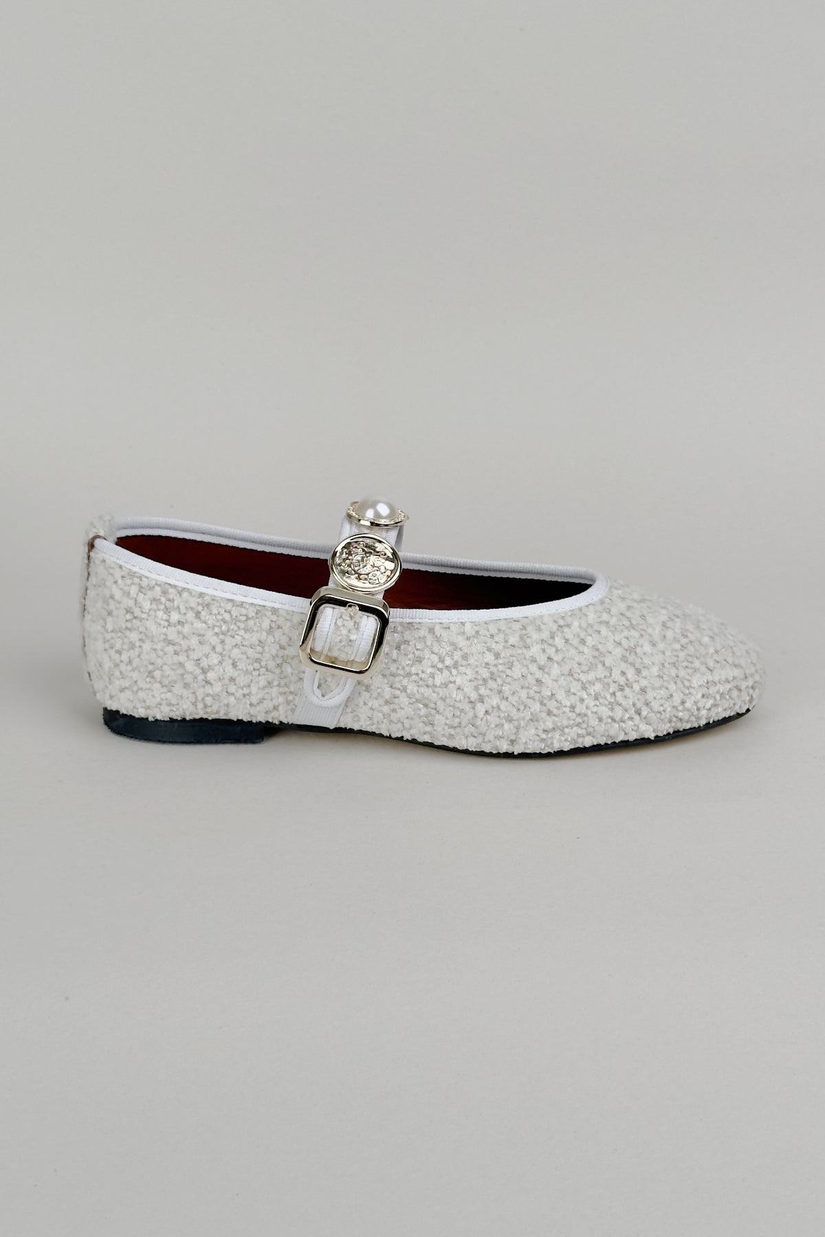 Vespera Pearl Flats