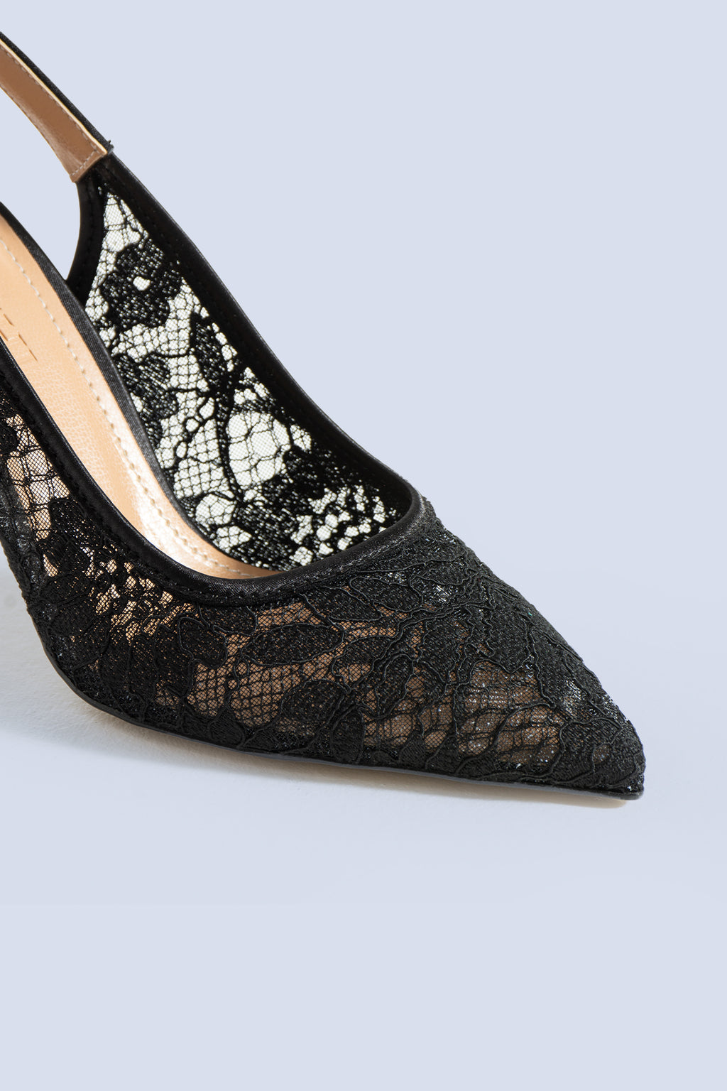 Elara Siyah Sling 85