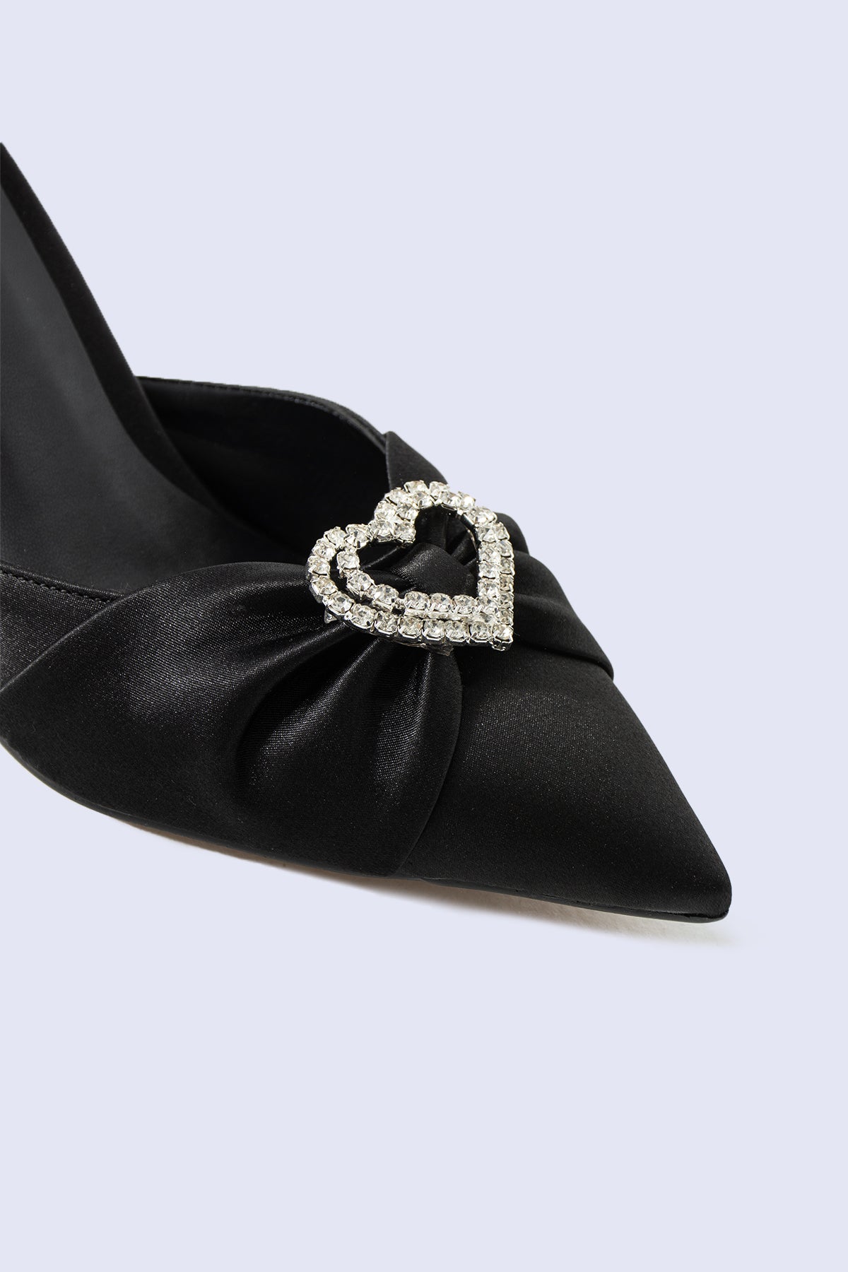 Helen Siyah Pumps 80