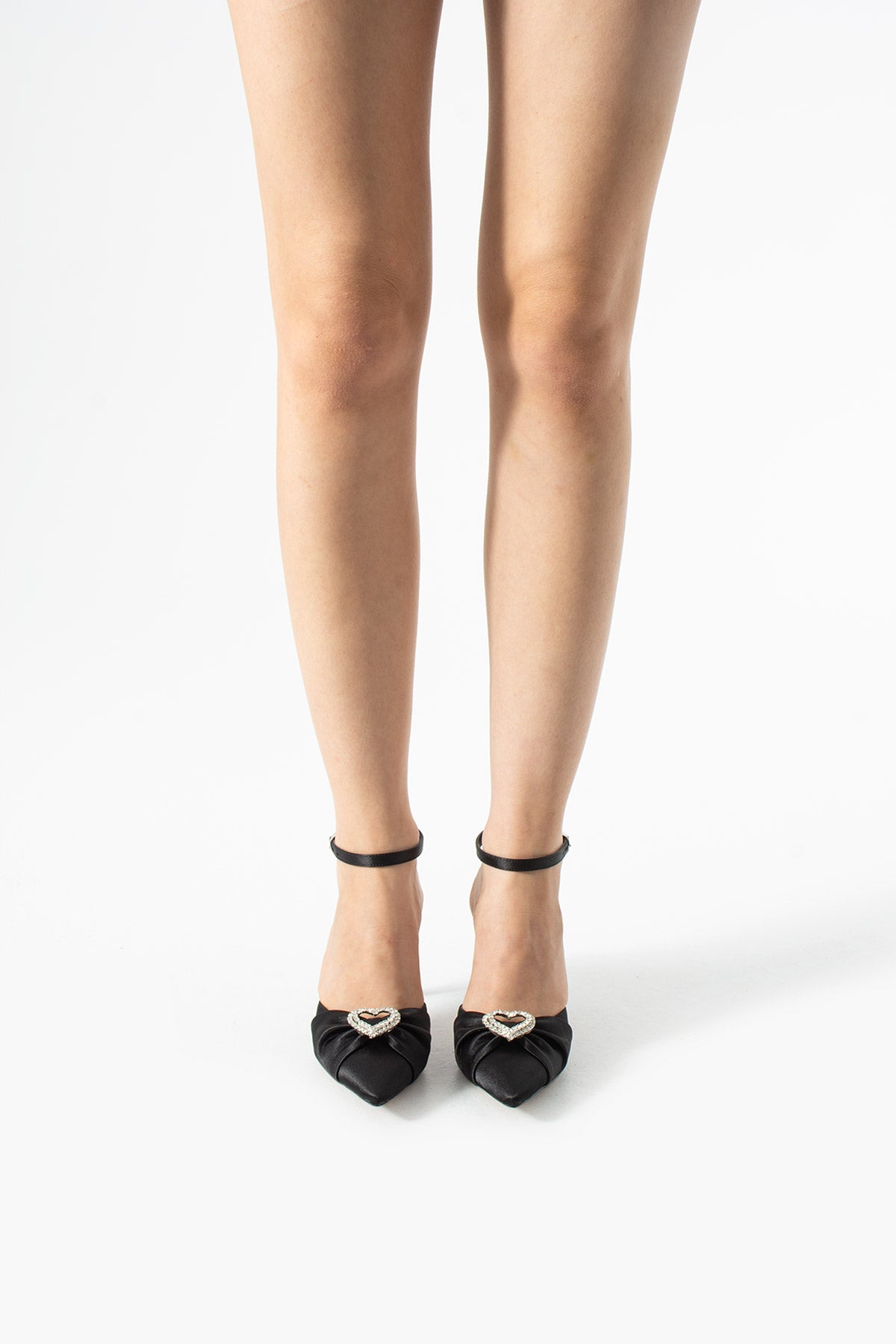 Helen Siyah Pumps 80