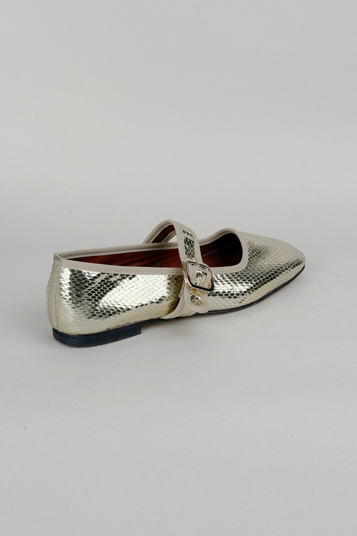 Elora Gold Flats