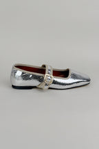  Elora Silver Flats