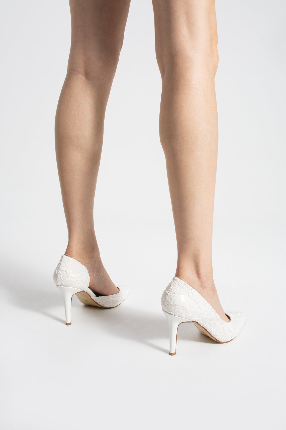 Lorelle Pearl Pumps 90