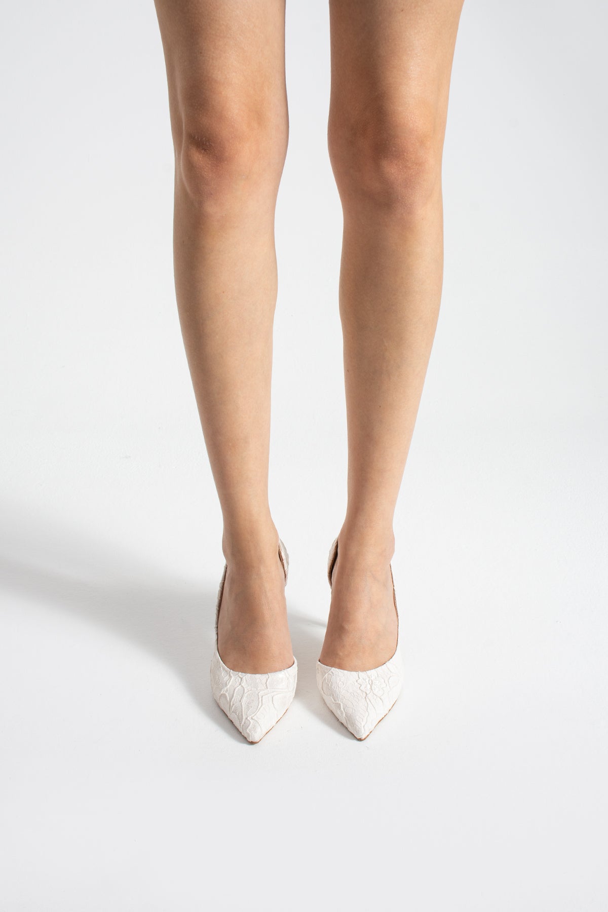 Lorelle Pearl Pumps 90