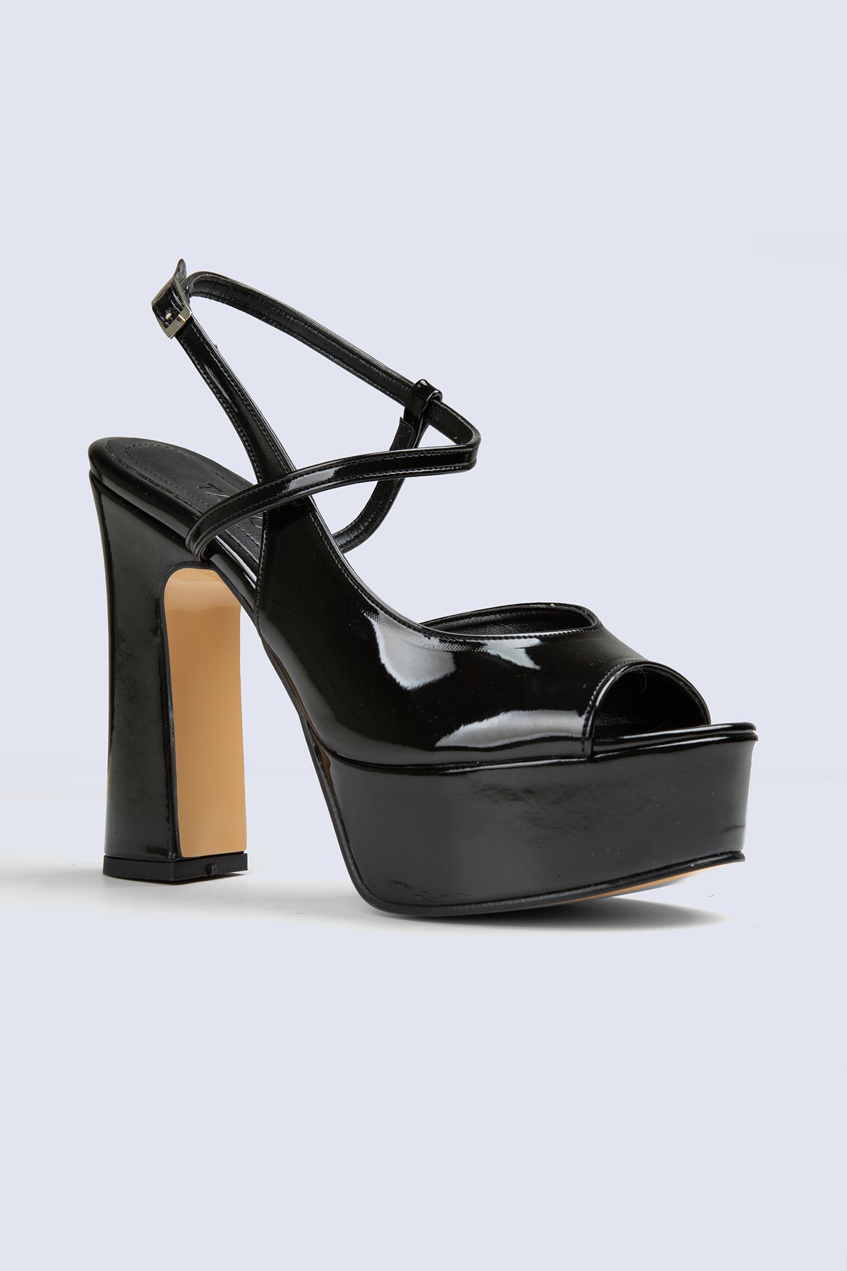 Sandy Siyah Plateau 110