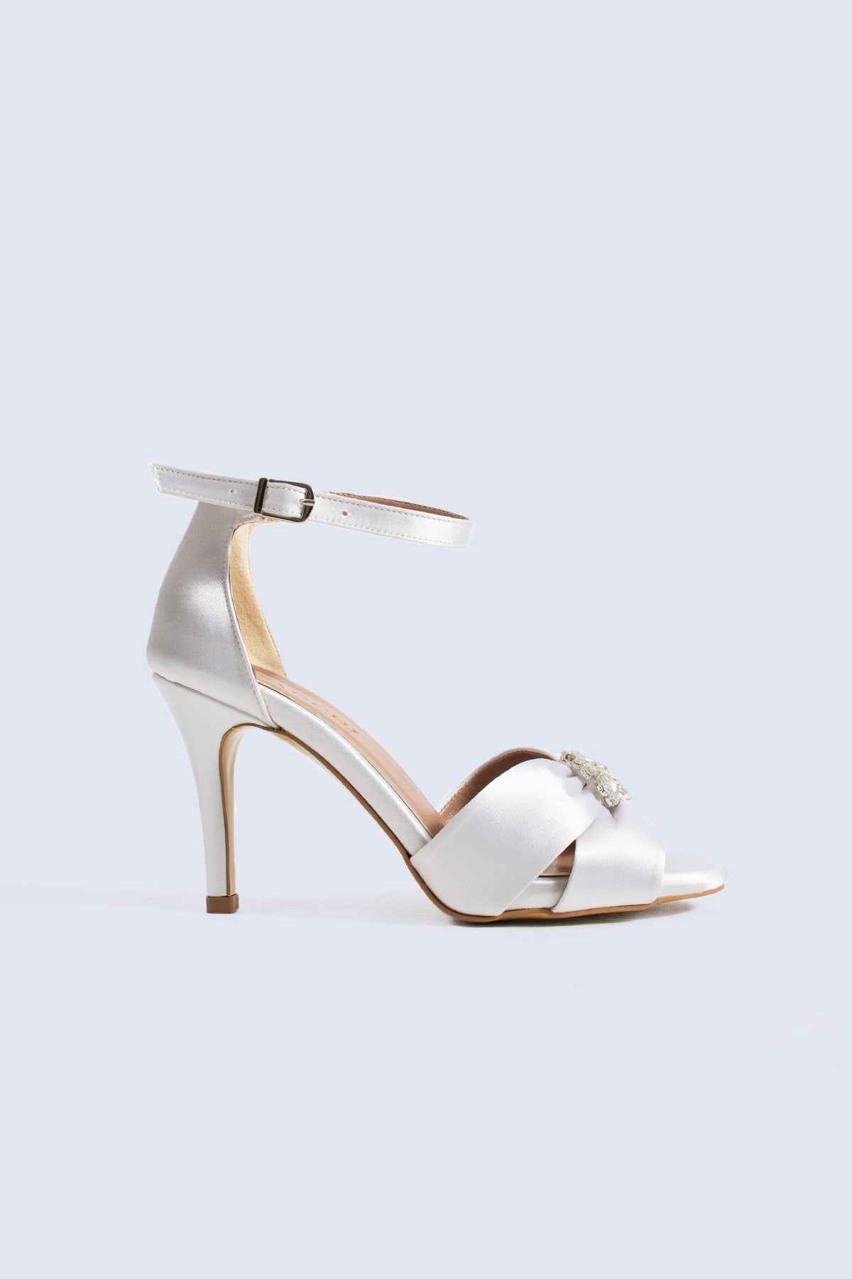 Solenne Pearl Sandals 90