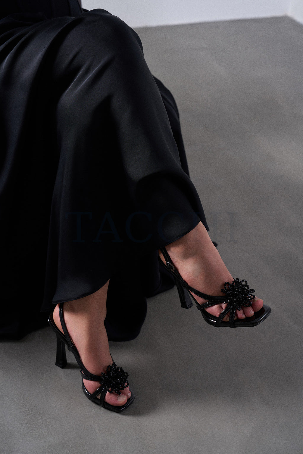 Seren Siyah Sandals 115