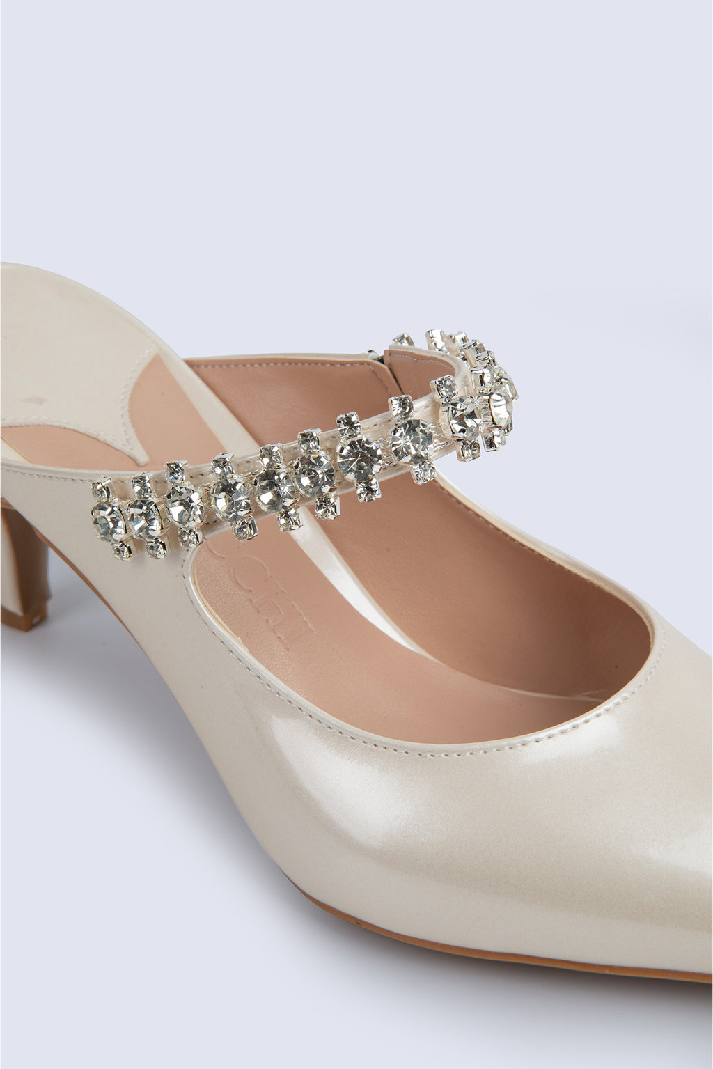 Valentina Bej Mules 60