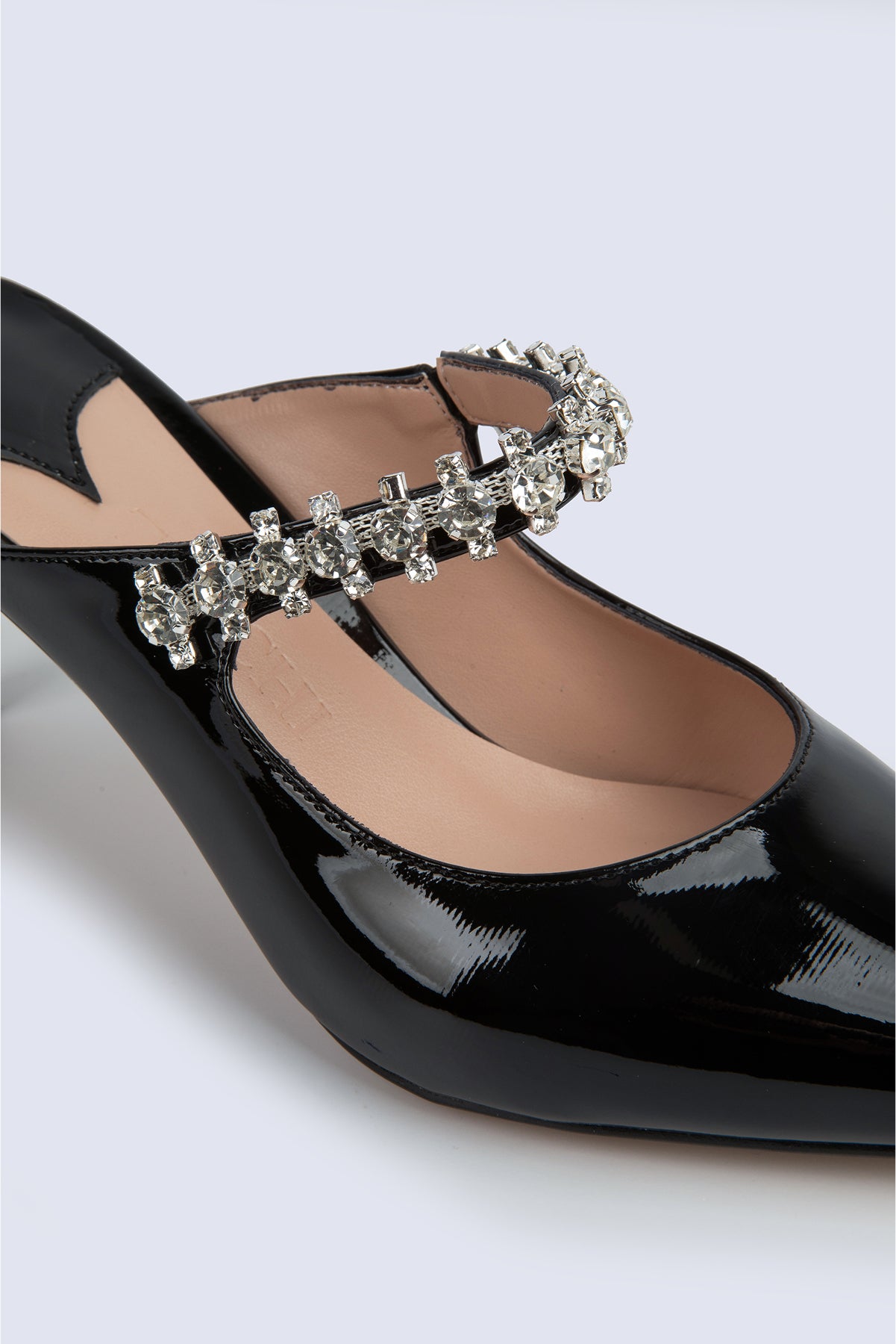 Valentina Siyah Mules 60